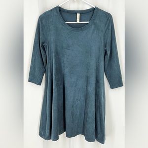 Tyche long sleeve top